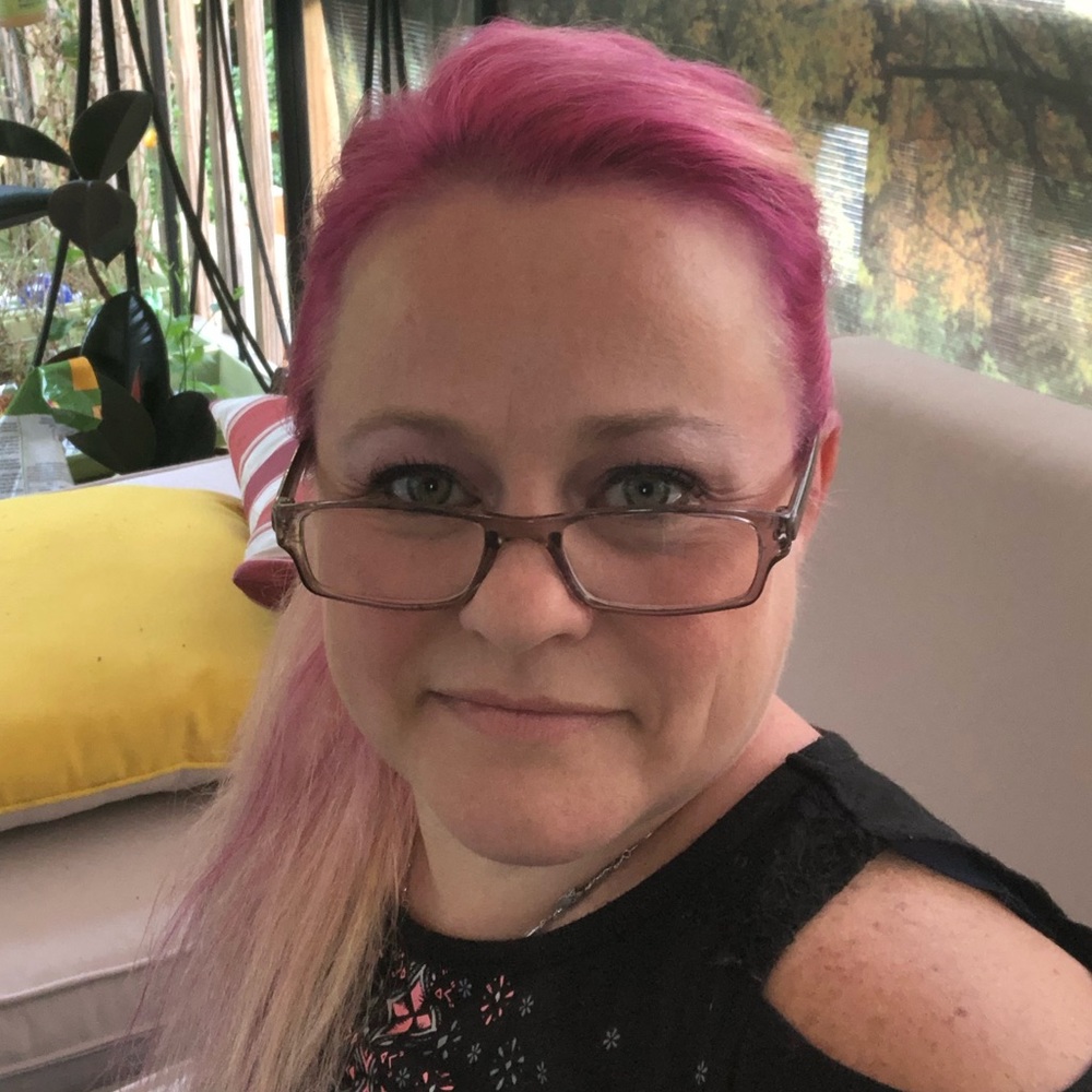 Meet your Posher, Dea